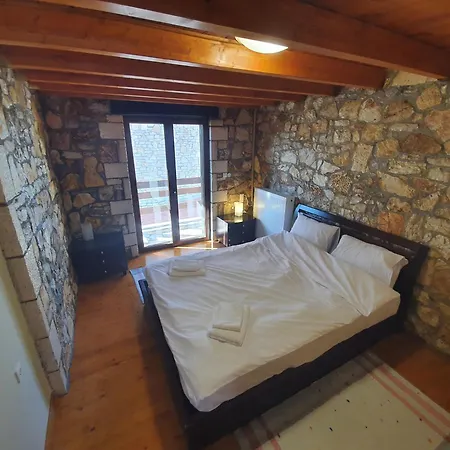 Erini House * Kalavryta